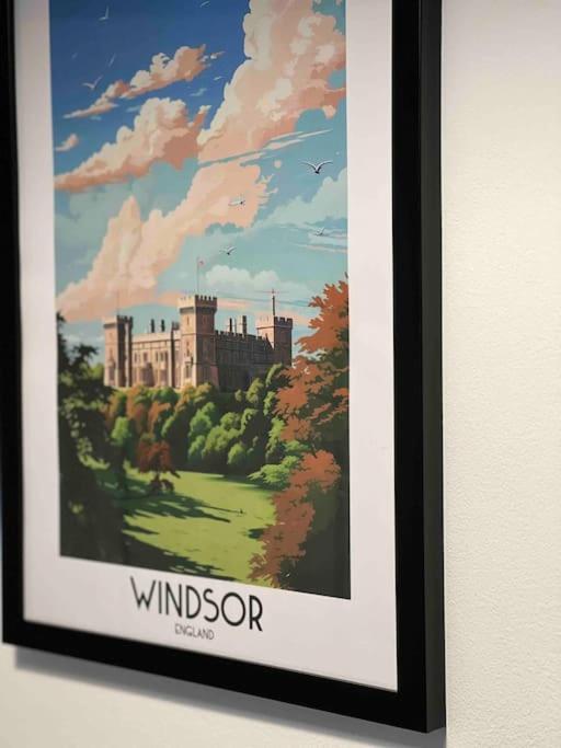 Apartamento Beautiful Windsor 2 Bed, Perfect Location, 5 Mins Walk To Centre, Free Parking, Legoland, Ascot Exterior foto